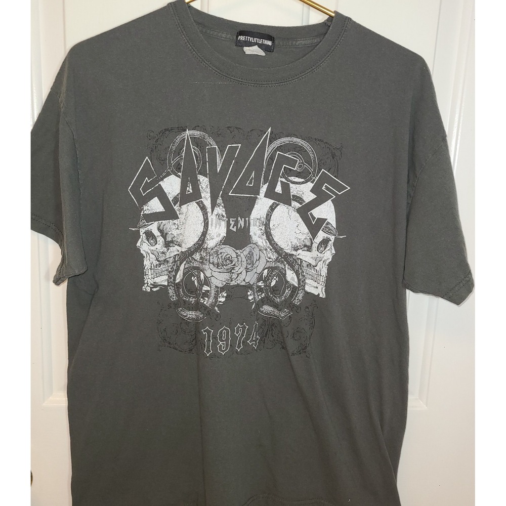Pretty Little Thing CHARCOAL Gray SAVAGE GRAPHIC ROCK T SHIRT Skulls Streetwear